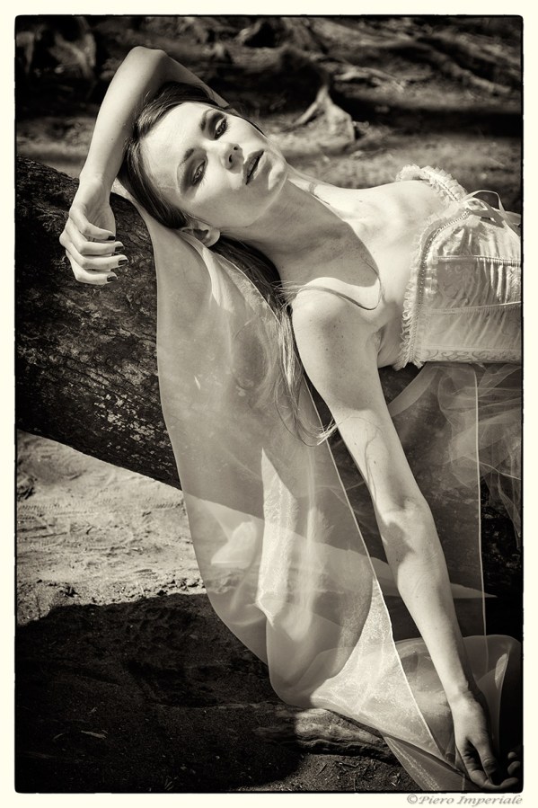 _W2K0891_anticata_bordo_BW